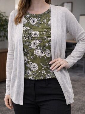 solo Olive Floral Sleeveless Knit Tank Top